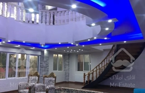 ویلا  استخردار ۲۵۰ متر