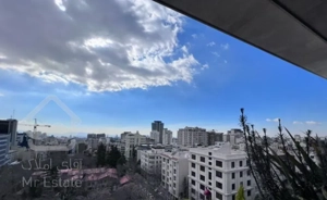 سعادت اباد ۱۴۶ متر ( غربی بلوار )غرق نور تراس وسیع