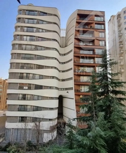 ۱۵۵متر ۳ خواب /برج مجلل* نوساز* شاهکاری از معماری