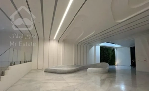 برج باغ/ قیطریه چندقدمی پارک 175متر3خواب فول