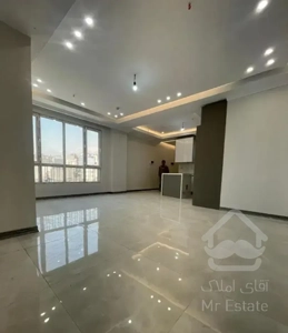 ۸۵متر،نوساز،دربهترین فرعی شیان