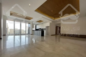 ۱۴۴متر ۳خواب/ظفر قلهک/نور نقشه / لابی مبله/بالکن