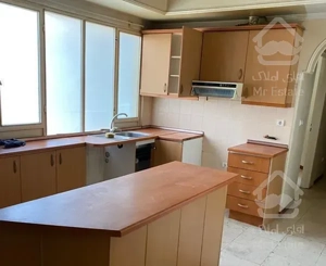 آپارتمان ۹۳ متر بلوارفردوس شرق