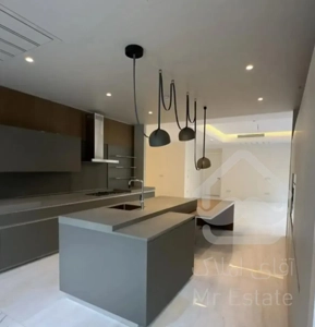 ۱۴۵ متر /فول دیزاین /غرق آفتاب /بالای مهران /تهاتر