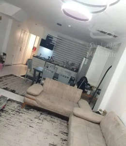 واحد 85متری 2خوابه بزرگ بدون پارکینگ مناسب مجرد