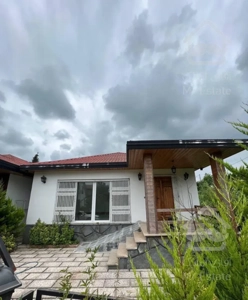 ویلا باغ فلت ۲۵۰ متری دو خواب مستر، ساری