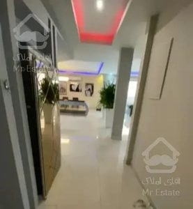 پنت هاوس دوبلکس سه خواب با جکوزی شیشه ای