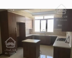 ٦٨ متر دو خواب رو به افتاب