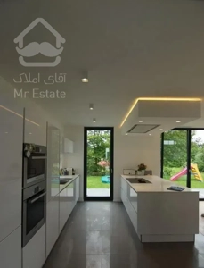 اپارتمان ۲۱۰متر  /قصردشت / نما مدرن / حیاط اختصاصی