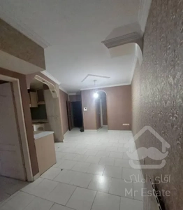 آپارتمان تکواحدی۴۲ متر ۱ خوابه  حشمتیه . معلم