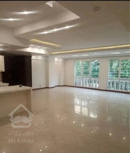 ۱۱۰متر/ونک/نوساز کلید نخورده/۲خواب/سراسر نور