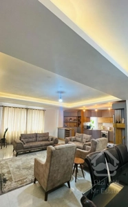 فروش آپارتمان ۱۳۰متری/خیابان جمهوری/ساحلی