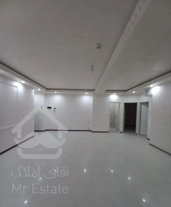 ۱۰۰ متری/کلید نخورده/فول امکانات