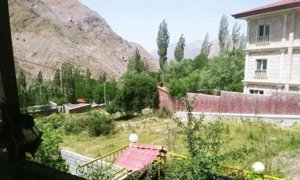 ویلا ۱۹۰ متری دوطبقه با کوچه اختصاصی در گرمابدر