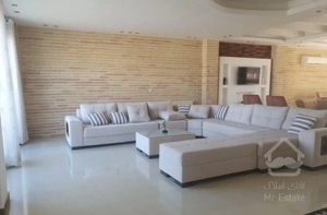 پنت هاوس ۲۴۰ متری ۲ خوابه دربلوار دریا سرخرود