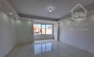 اپارتمان نوساز نما سنگ سند دار