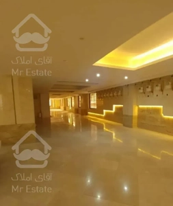 آلاله غربی / ۹۸ متر ۲ خوابه / تخلیه