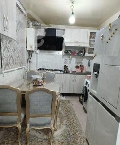 آپارتمان  ۵۰ متری ۶ واحدی