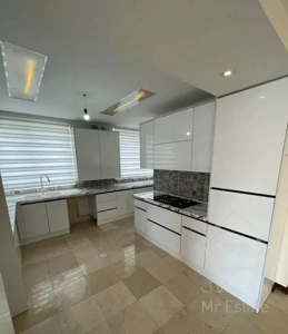 ۱۳۵ متری ۳ خوابه