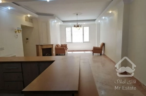 ۱۱۰ متر ۳ خوابه فول امکانات رو به آفتاب