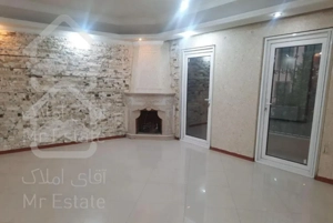 ۱۰۲متر/مشاعات آبی/تاپ آزادگان/فول‌امکانات