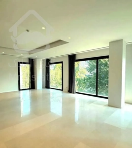 پاسداران/۲۶۹ متر / ۳خواب ۲ خواب مستر/ فول مشاعات