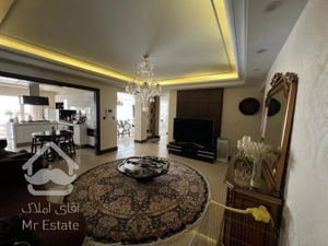 آپارتمان ۲۰۰ متری ولنجک قدرالسهم دار