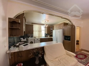 80متر/دوخوابه/غربی ها/فول/زیر قیمت