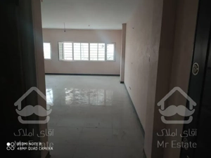 ۱۰۲ متری کلید نخورده زیر قیمت