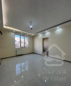 45 متر تکواحدی طبقه اخر اسانسور دار تخلیه استثنایی