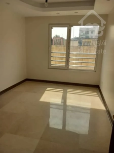 فروش آپارتمان 77 متر هروی مومنی