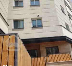 آپارتمان ۱۳۰نوسازمیدان تجریش