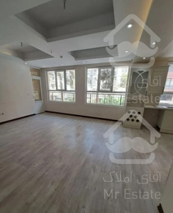 آپارتمان ۹۳ متری / سالن پرده خور/ سرمایه گذاری