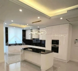 آپارتمان 110متری/فول / لوکیشن عالی/ نزدیک حاشیه