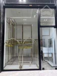 تجاری در قلب هروی/رونیکامال ۲۳متری