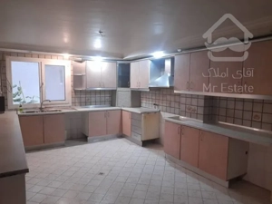 اجاره 205 متری فرمانیه