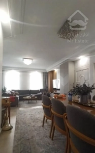 اپارتمان ۸۳متری /تاپ لوکیشن /بازسازی شده