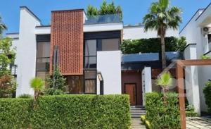 ویلای ساحلی ۴۵۰ متر /شهرک مدیترانه ای نوشهر