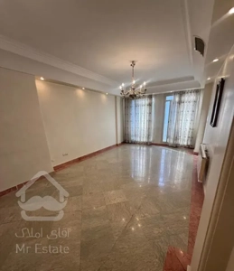 ۸۵ متر ۲ خواب طبقه ۴ روبه کوچه فول امکانات