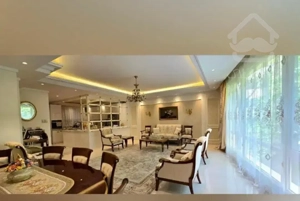 فروش واحد لوکس  / ۱۷۰ متری در محمودیه / ۳ پارکینگ