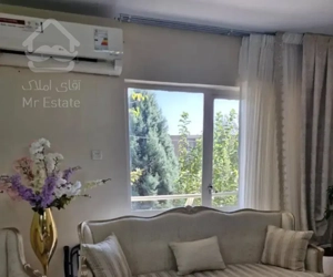 ۷۲ متر یک خواب با بالکن و دو جای پارکینگ محوطه