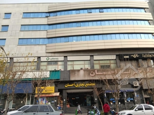 اجاره تجاری ۲۵ متر در ۲ طبقه اوکس بهترین پاسلژ امیرآباد