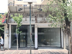 ۱۸۰ متر بر جمهوری