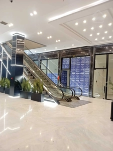 مغازه 37 متری در طبقه همکف رونیکامال هروی