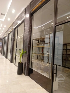 اجاره مغازه 24 متری لوکس در مرکز خرید رونیکامال هروی با شرایط ویژه