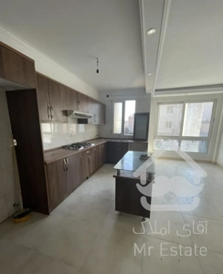 آ‌پارتمان ۱۰۳ متری فول امکانات