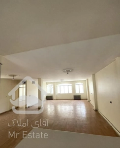 ۱۳۰متر/تکواحدی خوش‌نقشه/چهارباغ‌شرقی