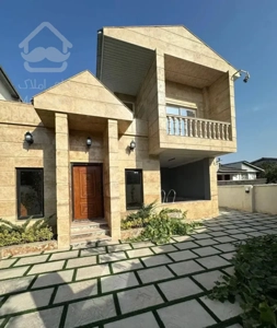 ویلا نما سنگ پیلوت استخردار در منطقه کامل مسکونی