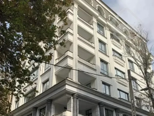 ۹۷ متر ۲ خواب/ نیست در جهان