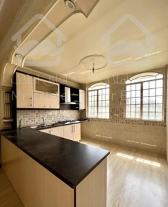 ۶۵ متر ۲ خواب / تکواحدی / بر میدان ۸